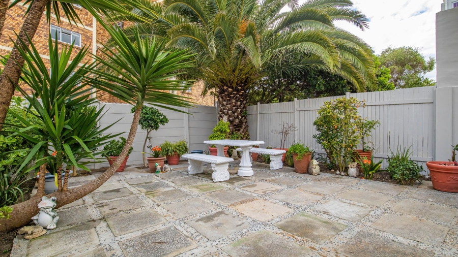 2 Bedroom Property for Sale in Plumstead Western Cape